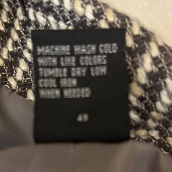 R-Q-T SZ L Gray Herringbone Tweed Wool Blend Coat Preppy Classic Essential - Picture 8 of 9